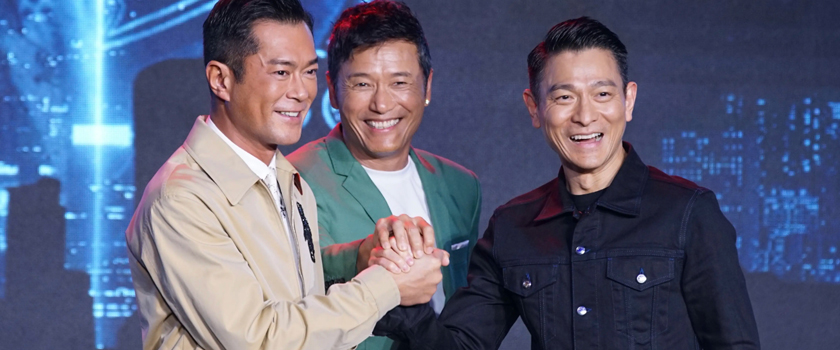 假面骑士极狐：4位王者与黑狐下载